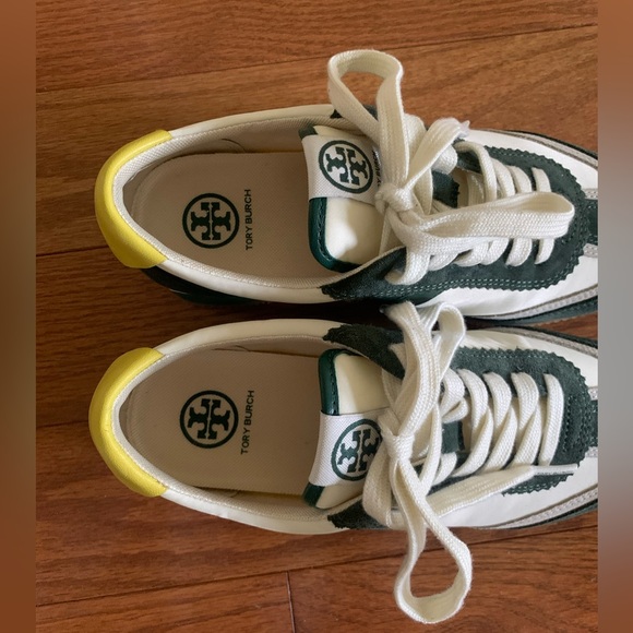 Tory Burch Hank Suede Sneakers Lace Up Ivory and Green Womens Size 6.5 NIB - Picture 5 of 12